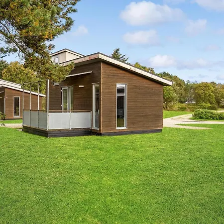 1 Bedroom In *